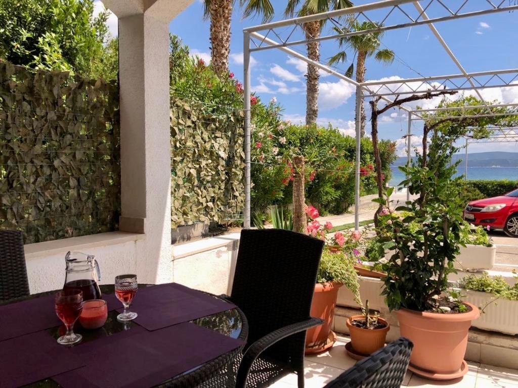 Apartmani “Kresimir” Omis Exterior photo