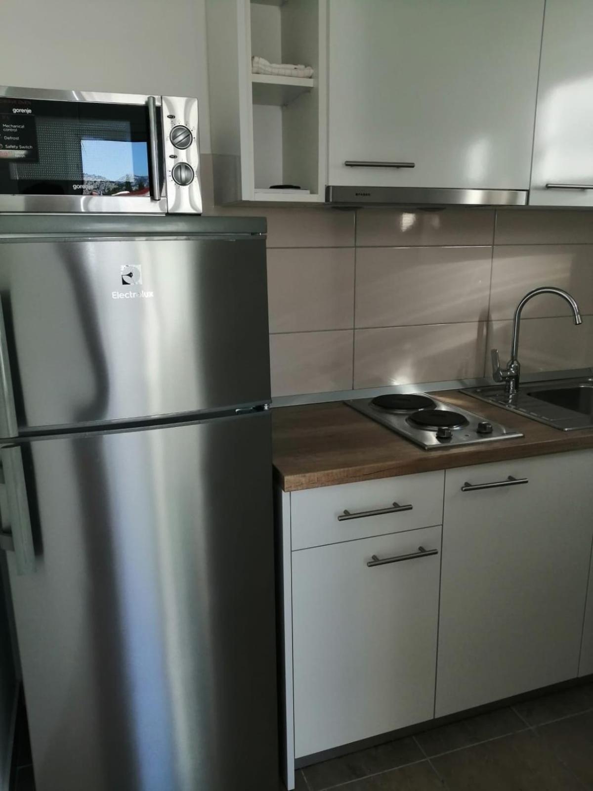 Apartmani “Kresimir” Omis Exterior photo